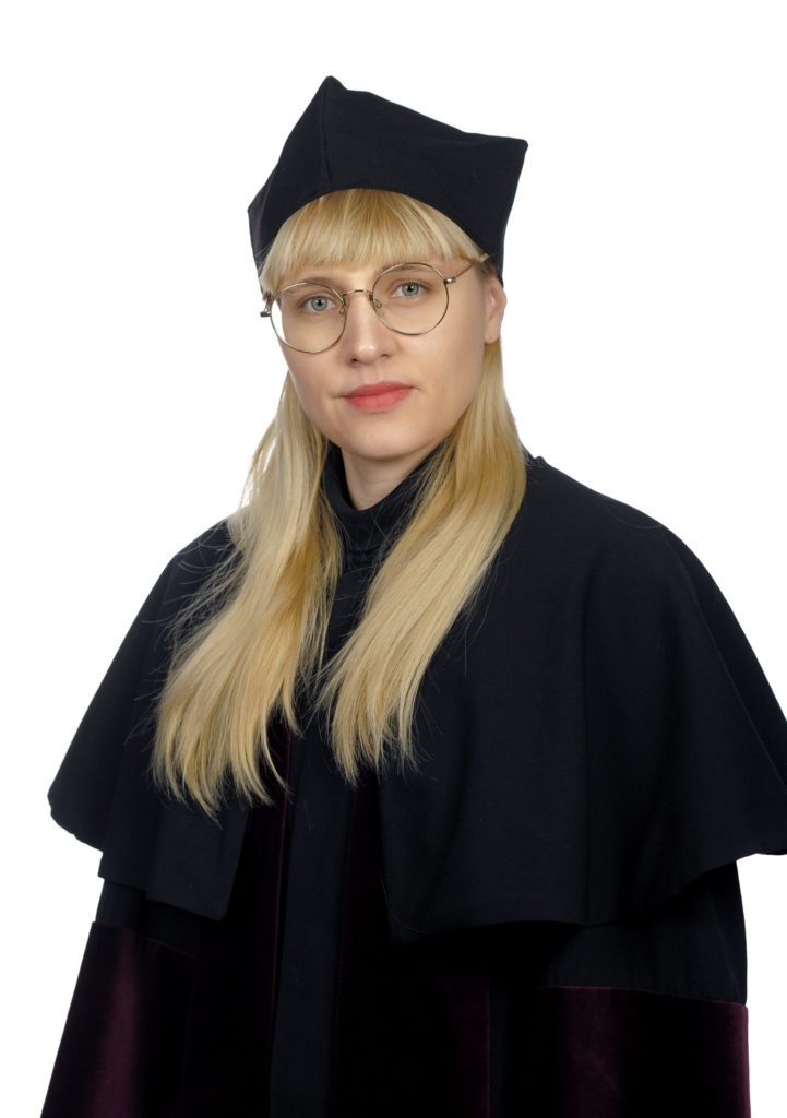 mgr Julia ZIELIŃSKA